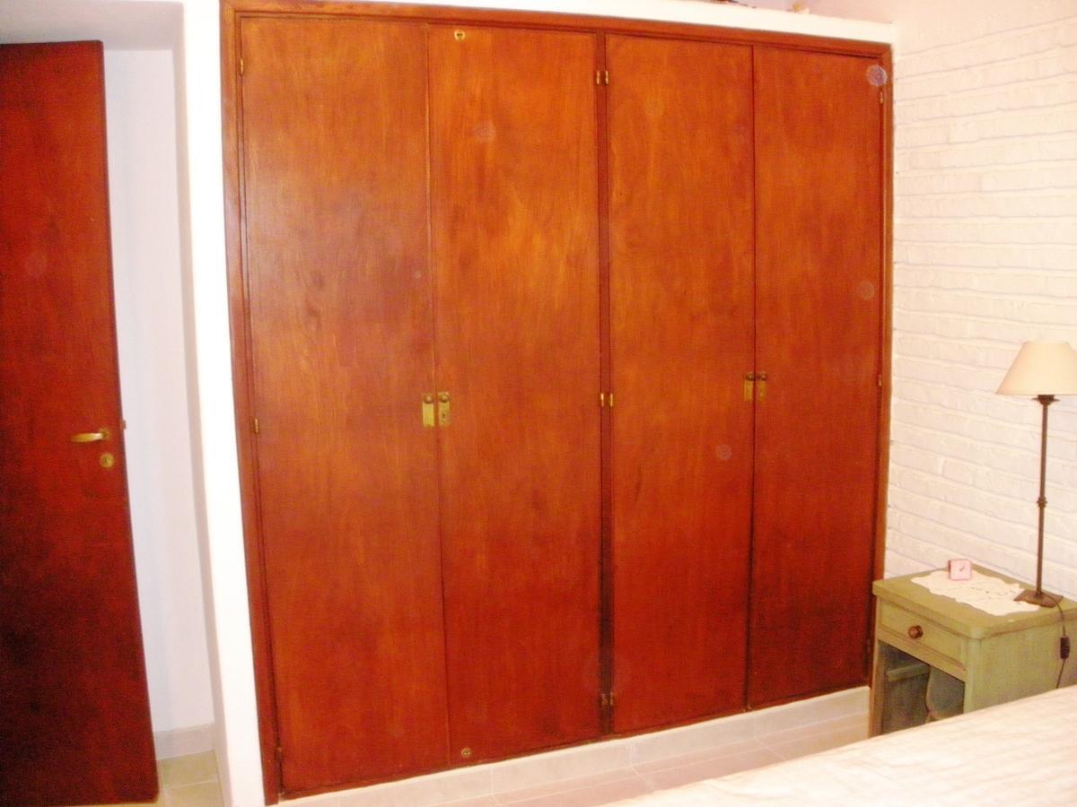 Casas De *